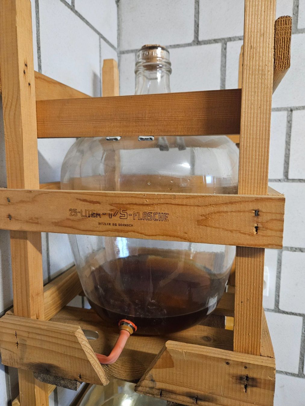 Bottiglie: Korbflasche 25lt. – Usato da Recherswil venduto da hubelmatt