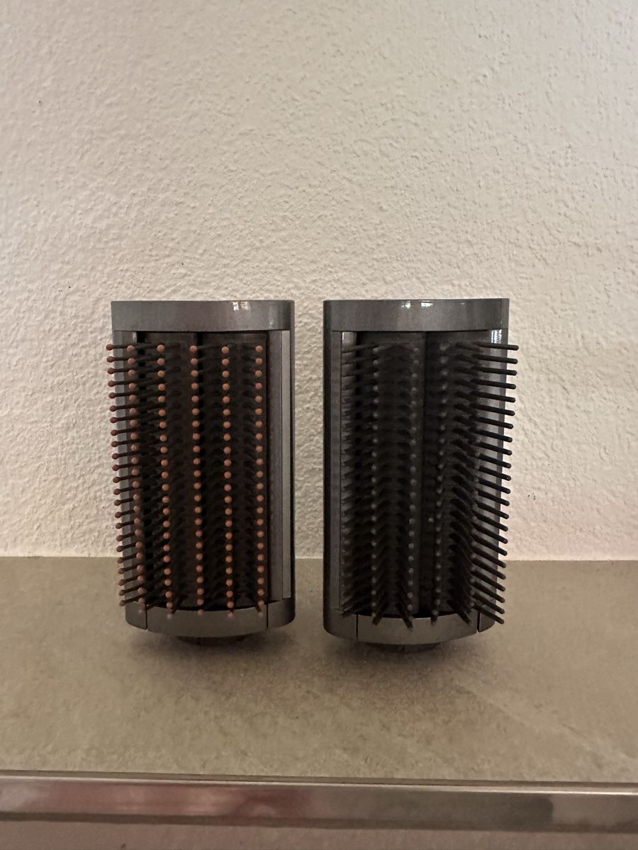 Dyson Asciugacapelli: Dyson Airwrap 2 Brüstenaufsätze – Usato da Brügglen venduto da niinelii
