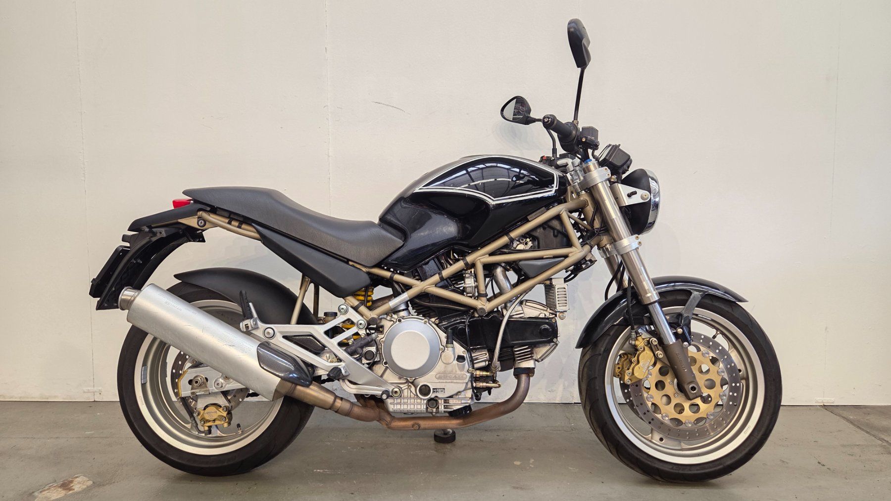 Ducati Strasse: Ducati Monster 900 – Gebraucht aus Tägerschen von Moto-Welt