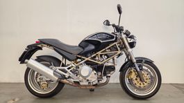 Ducati Monster 900