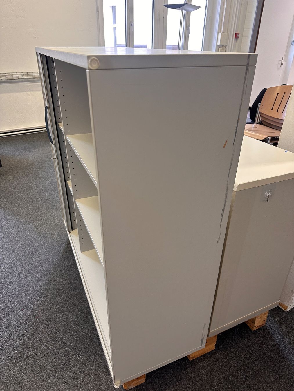 Schränke: Rollladenschrank – Gebraucht aus Winterthur von StiftungSchleife 2