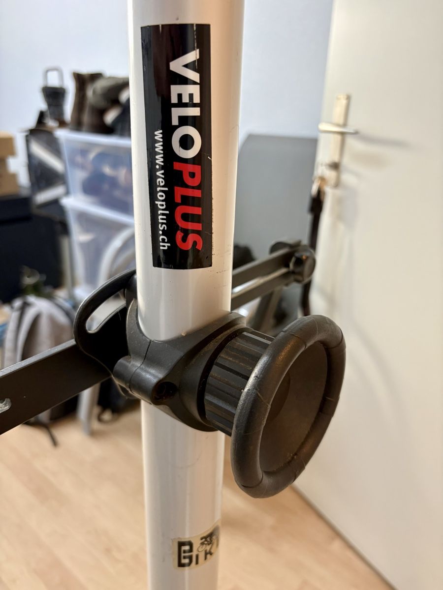 Veloplus Cavalletti per biciclette: Veloständer Bike Hand von Veloplus – Usato da Gelterkinden venduto da G-Power-Cars 3
