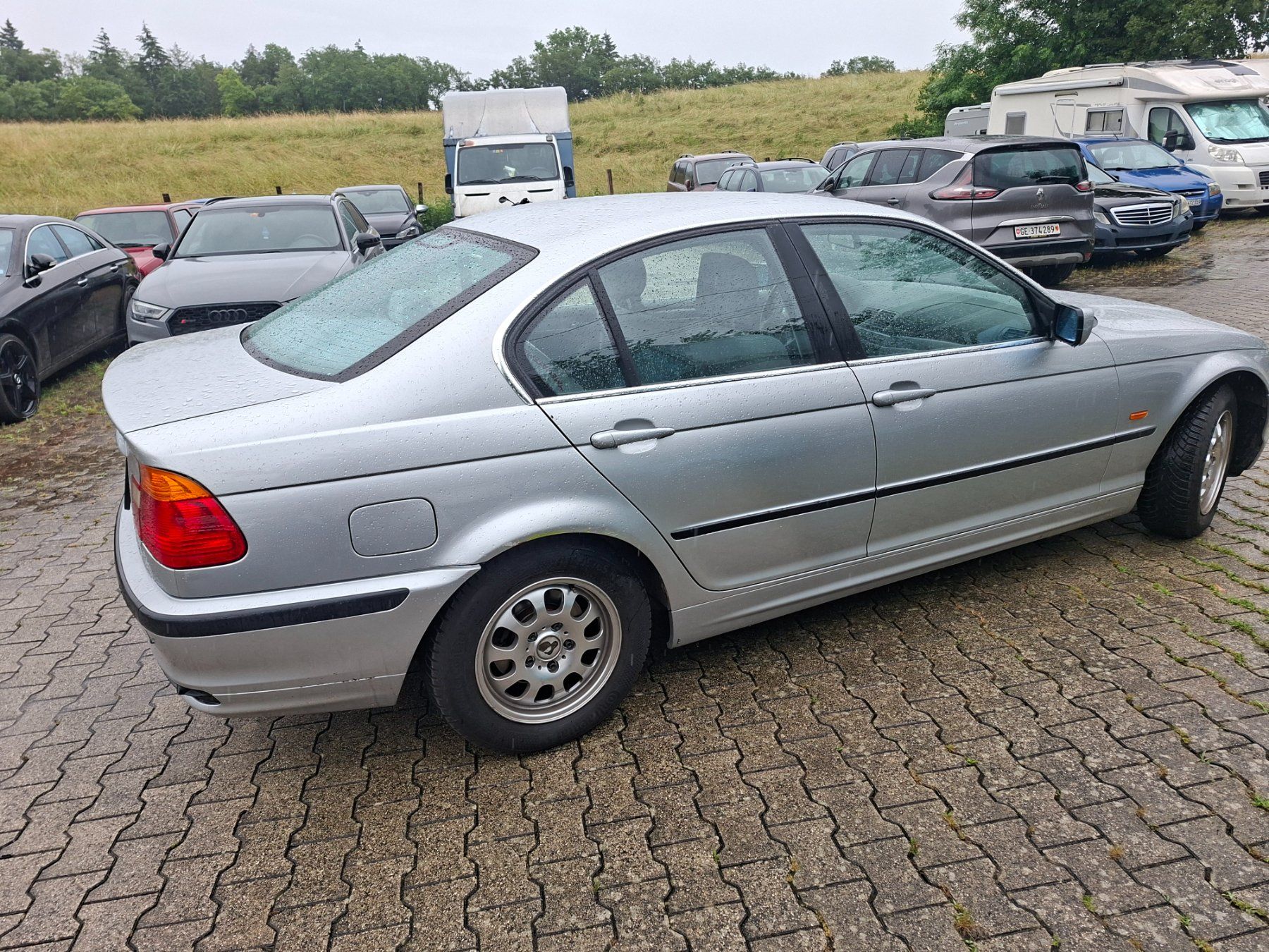 BMW Automobili: BMW 320i Automatique – Usato da Bernex venduto da Wannabehasbeen01 5