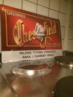 SCHÖN GLÄNZENDES BLECH-SCHILD/CHESTERFIELD NEU/ABER GEIL