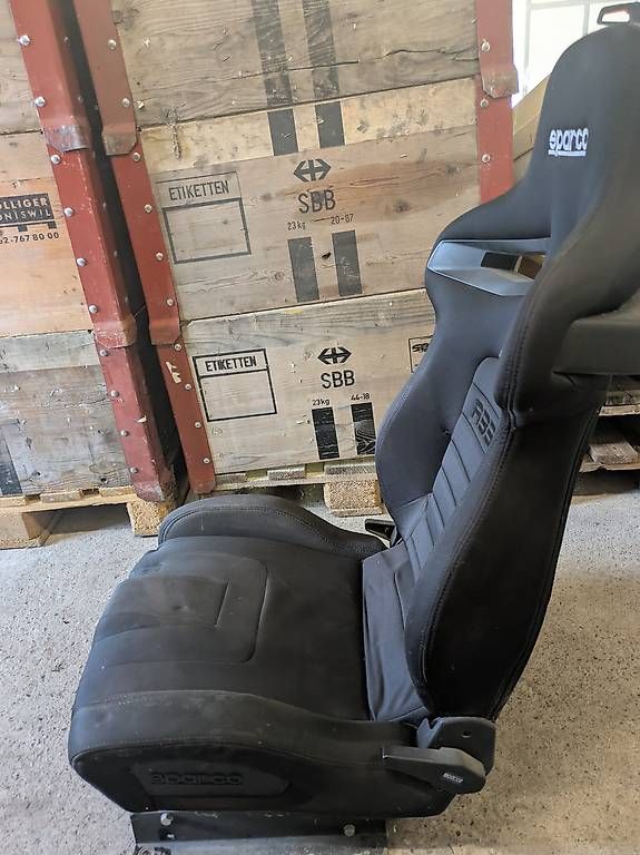 Tutti pezzi di ricambio auto: Sparco Sportsitz – Usato da Schwyz venduto da Maerchy02