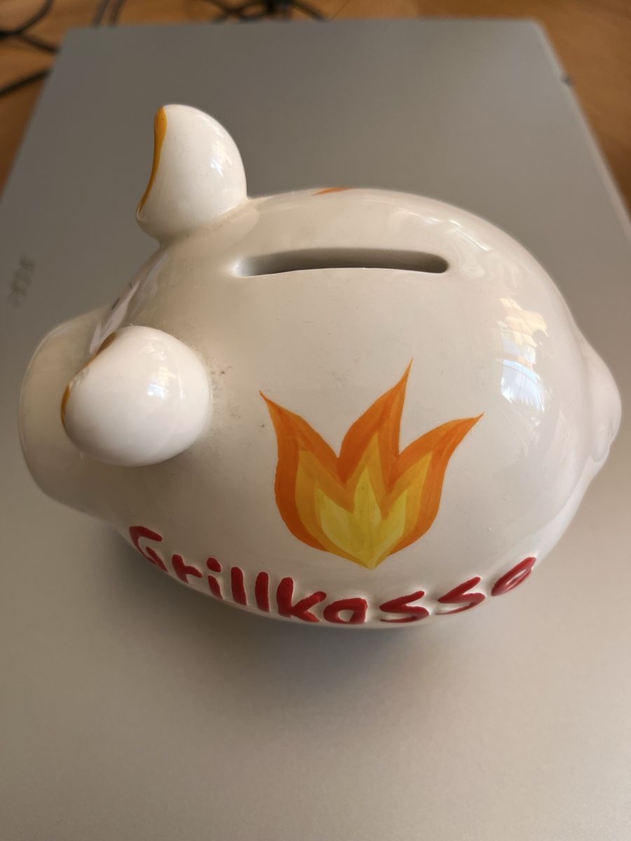 Salvadanai: Sparschwein "Grillkasse" – Usato da Kirchberg BE venduto da Nachtpflanze 2
