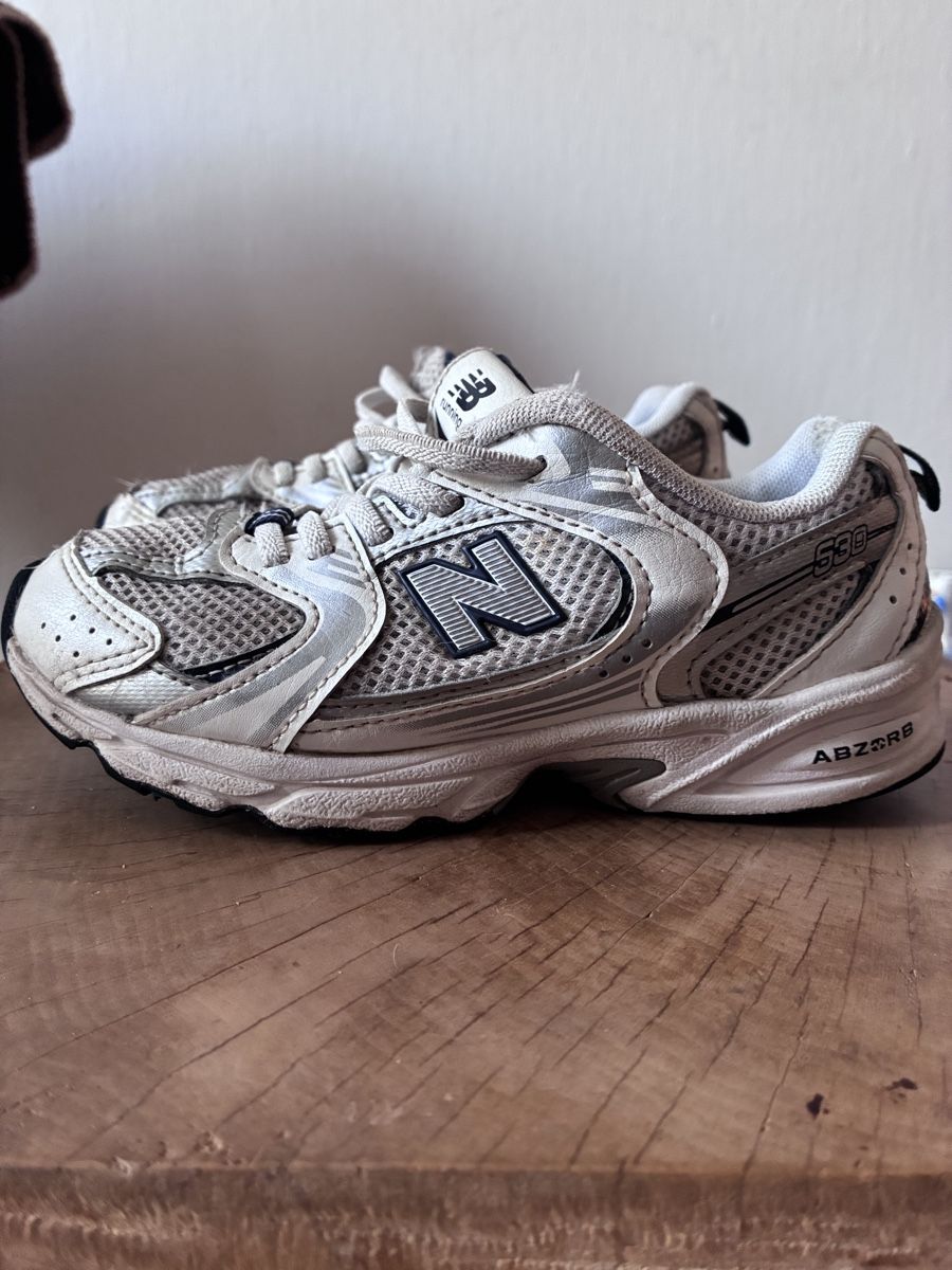 New Balance Herrenschuhe: Sneaker New Balance, Grösse 30 – Gebraucht aus Bern von mahalo04