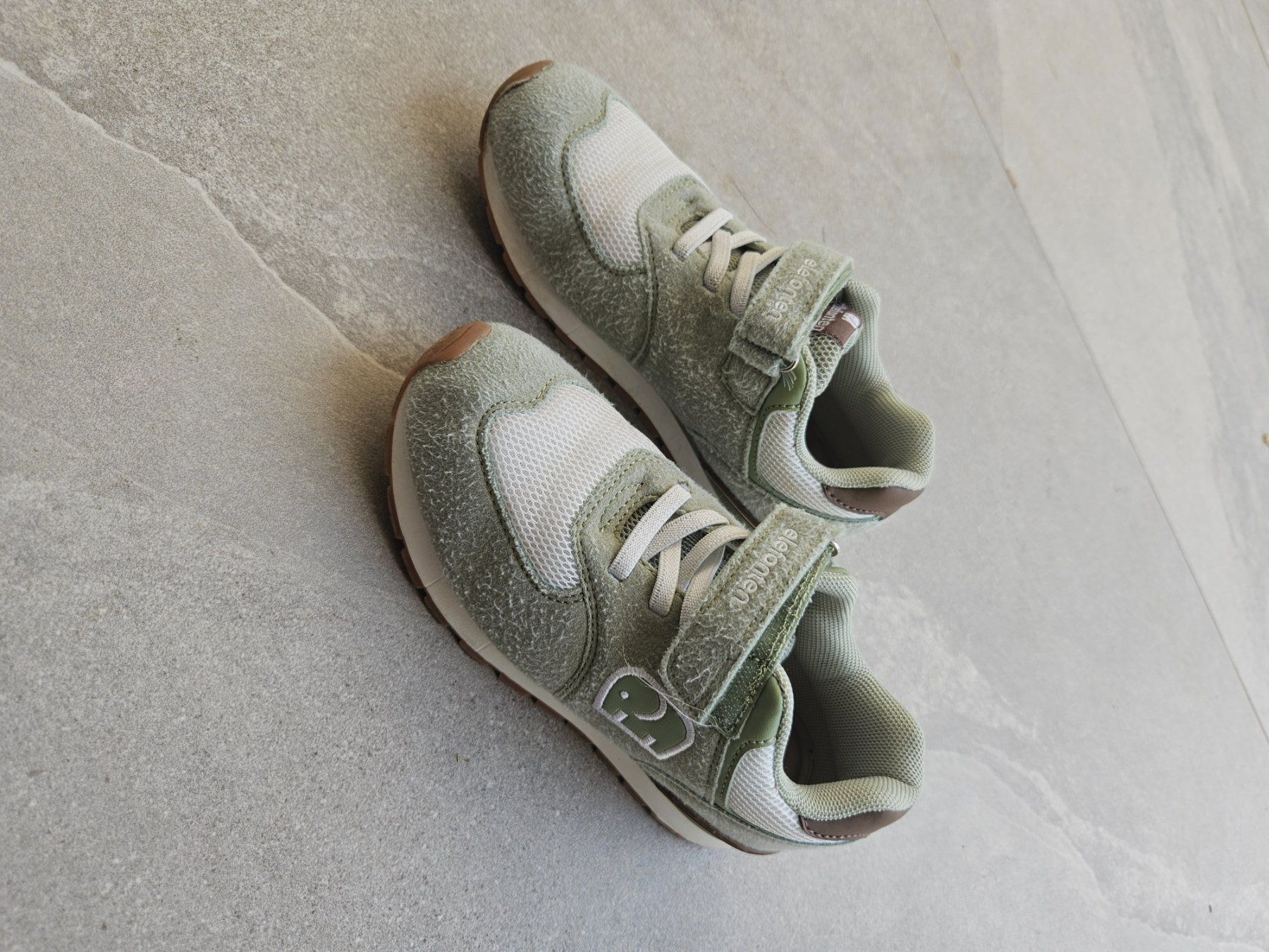 Elefanten Schuhe für Jungen: Kinderschuh Elefanten Grösse 31 – Gebraucht aus Thalwil von julia_jules 1