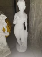 Statua donna in pietra bianca figura decorativa classica