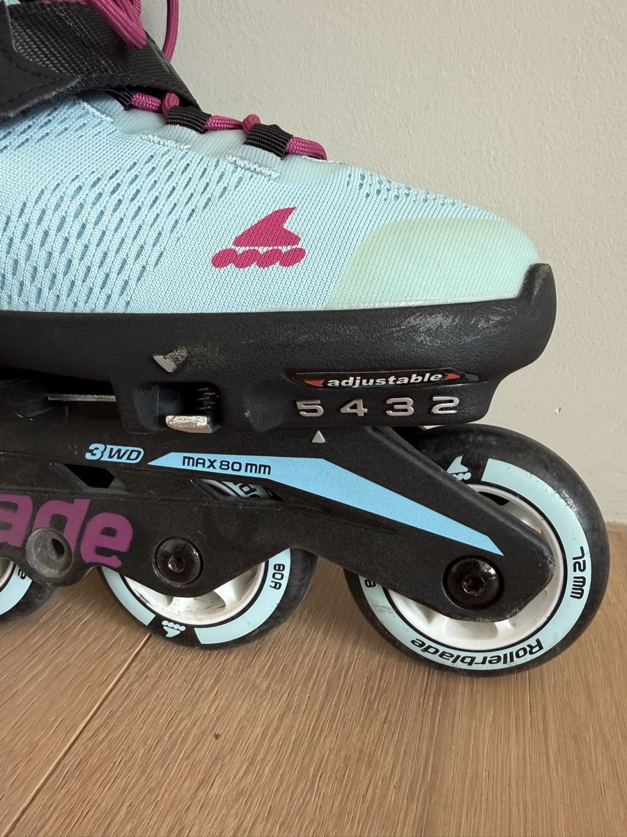 Pattini in linea & Pattini a rotelle: Inlineskates Kids – Usato da Weinfelden venduto da Barcelona81 1