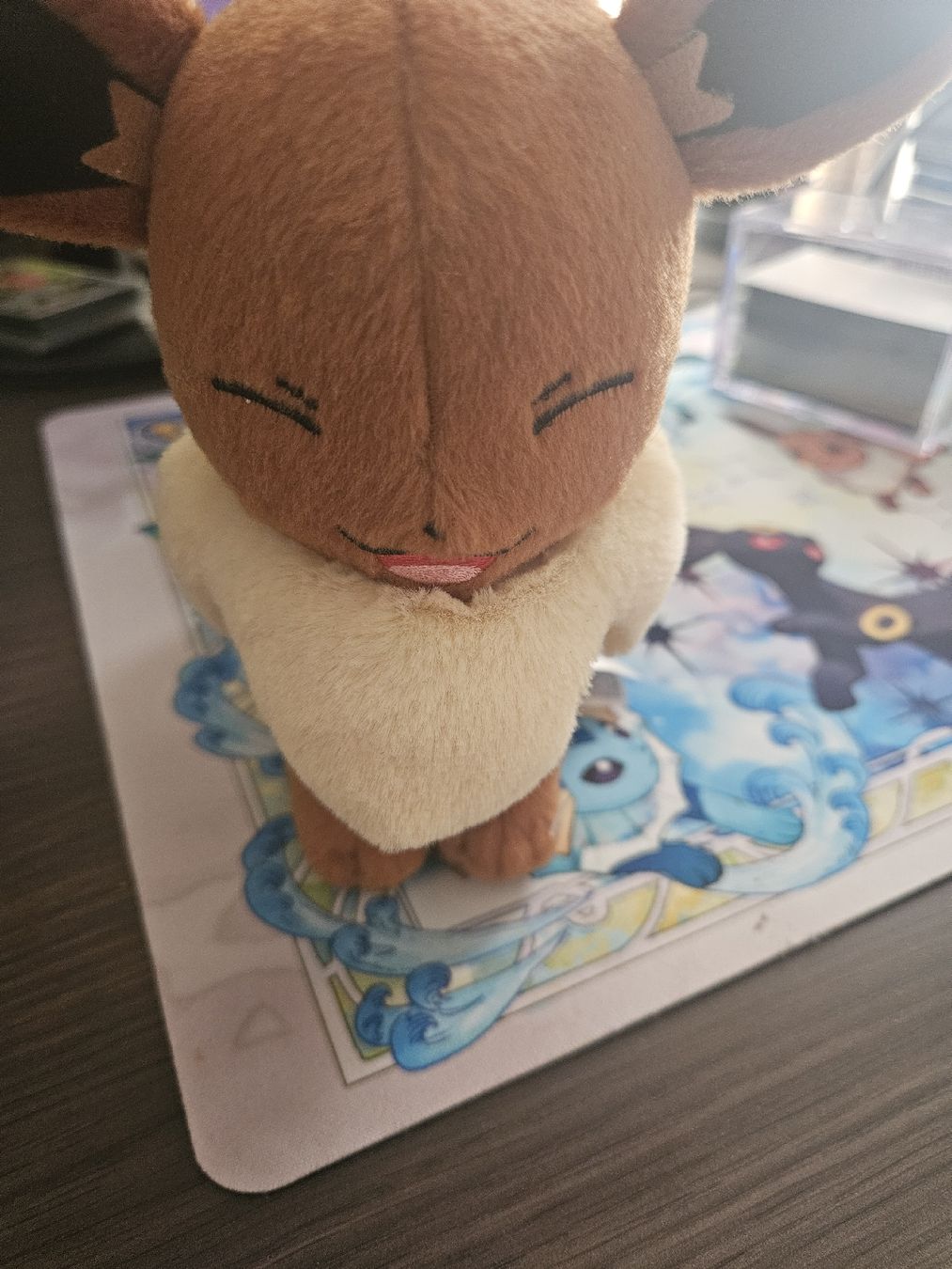 Pokémon Giocattoli: Pokémon Eevee Plush Toy Small Good Condition – Nuovo (secondo la descrizione) da Sisseln AG venduto da rjj_ydb7
