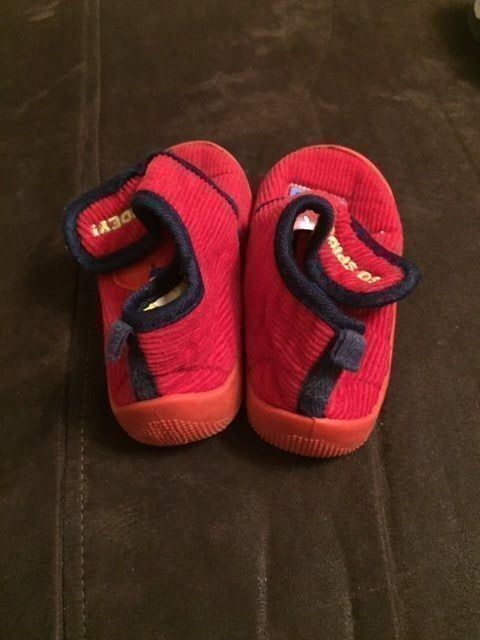 Scarpe per ragazzi: Finken Hausschuhe Spiderman Grösse 24 – Usato da Emmen venduto da Aribini 2