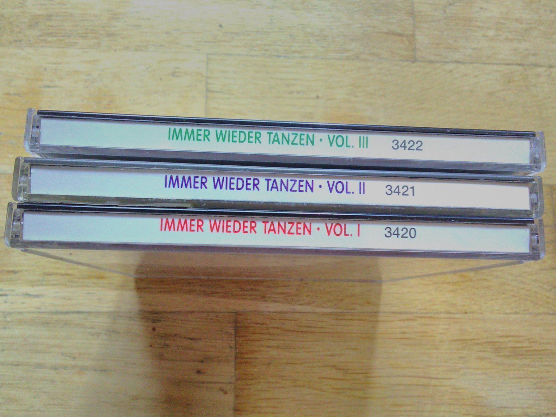 CD: Immer wieder Tanzen  (Volume 1 - 3) – Usato da St. Gallen venduto da elk2020 1