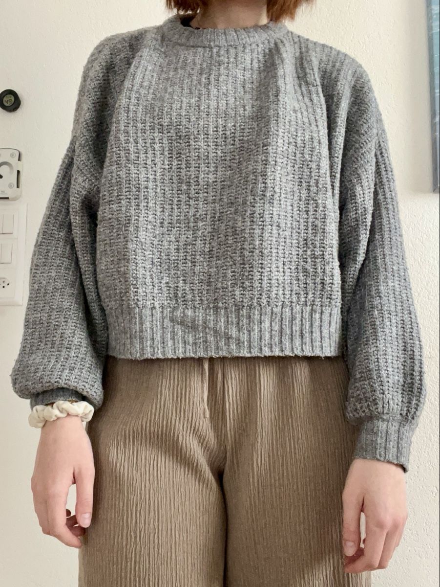 Pulls & Sweat-shirts: Strickpullover Gr.M – D'occasion à Zunzgen par Snoops