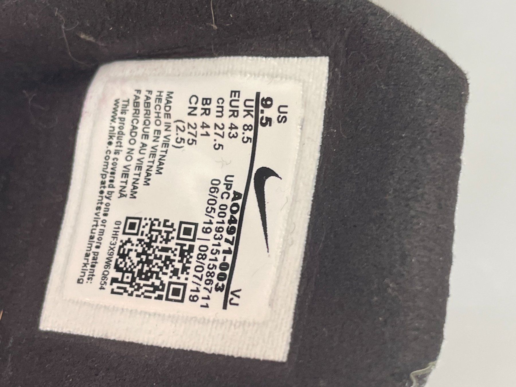 Nike Scarpe da uomo: Nike Air Max 270 React noir - taille EU 43 – Usato da Lausanne venduto da verde34256789 6
