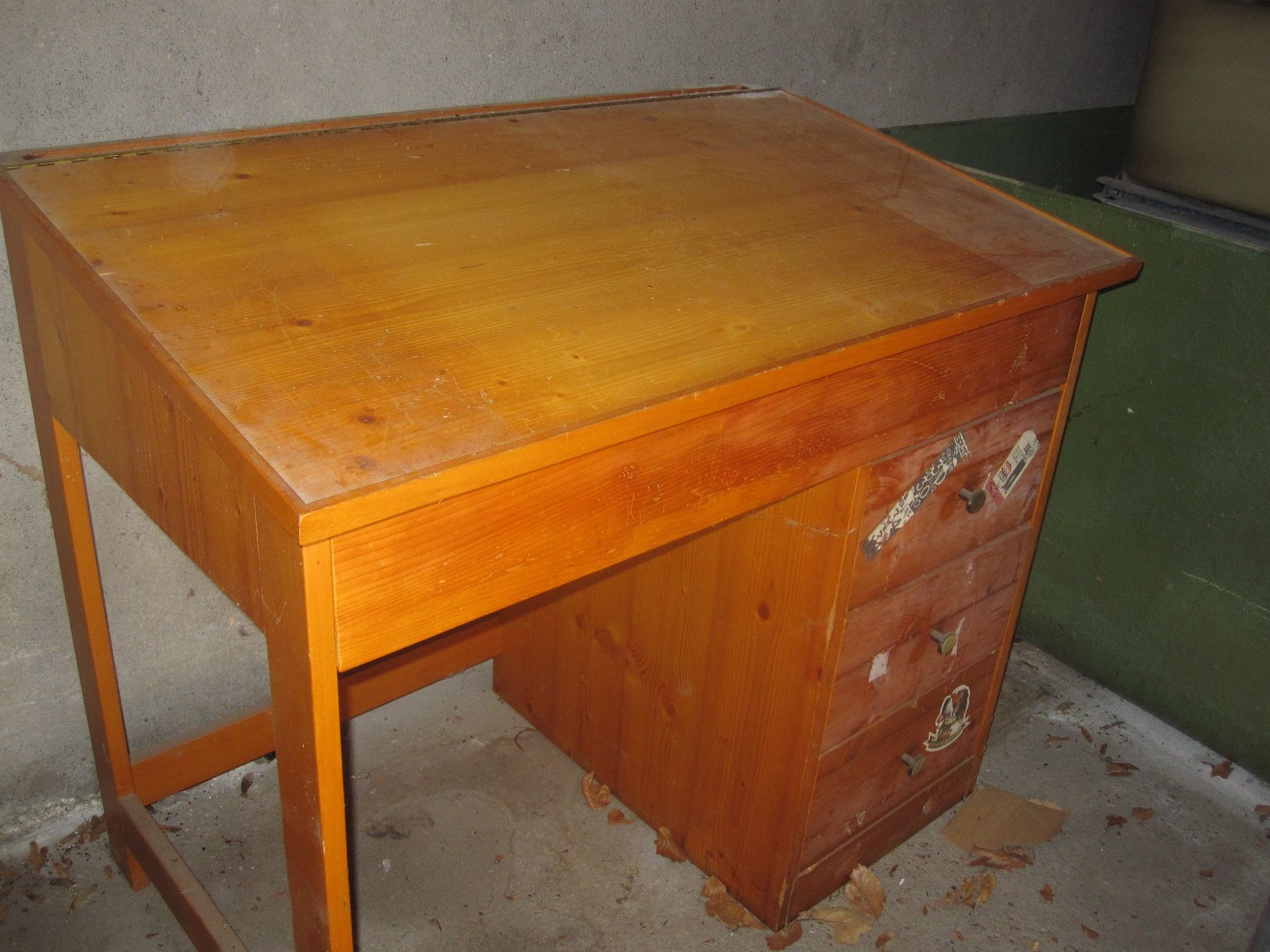 Scrivanie: Bureau bois massif – Usato da Ravoire venduto da feylet