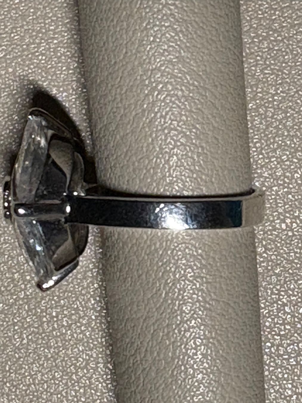 Anelli: Ring Durchmesse 1,5cm – Usato da Niederbipp venduto da fashionfuchs 3