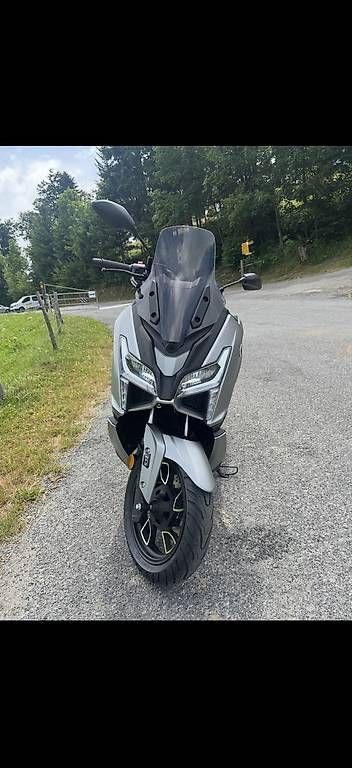 Scooters: Voge sr1 gt  – D'occasion à Dornach par serge025