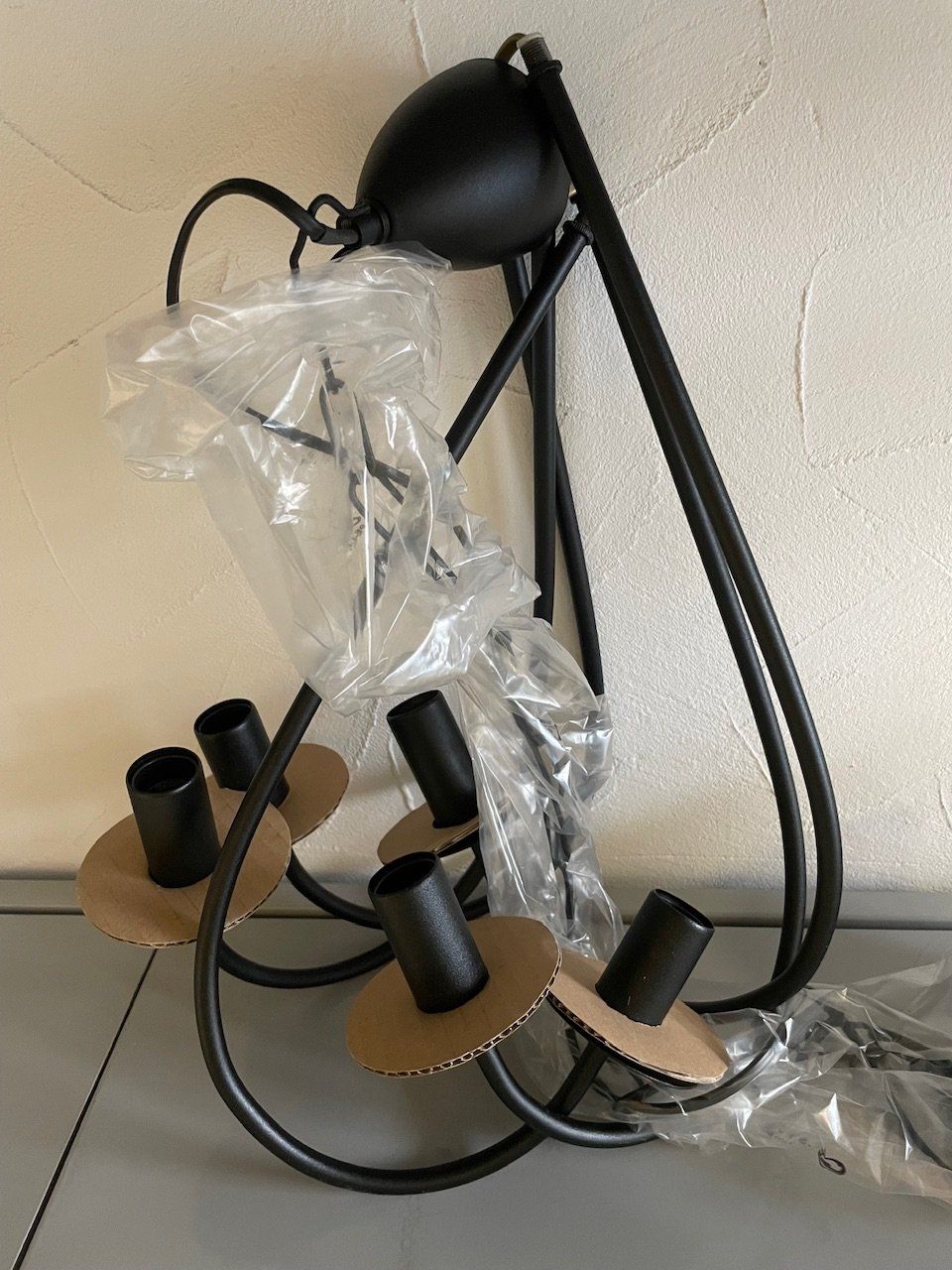 Ikea Lampen: Kronleuchter MOLNIG Ikea schwarz – Neu und originalverpackt aus Schaffhausen von  7