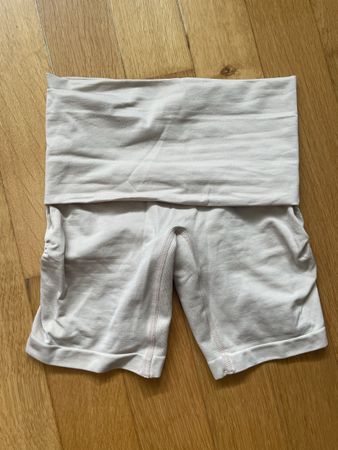 Shapewear H&M kurz beige Groesse S neu
