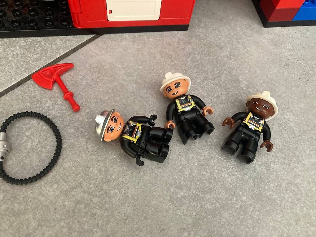 Lego Baukästen: Duplo caserne de pompier – Gebraucht aus Liddes von tigers88 4