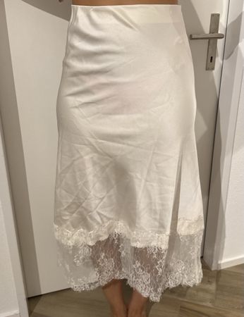 Eleganter Spitzenrock Cream in L