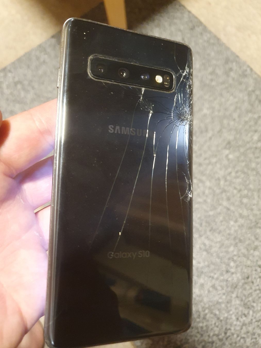 Samsung Handys / Smartphones: Samsung S10 – Gebraucht aus Henau von Leumas2003 2