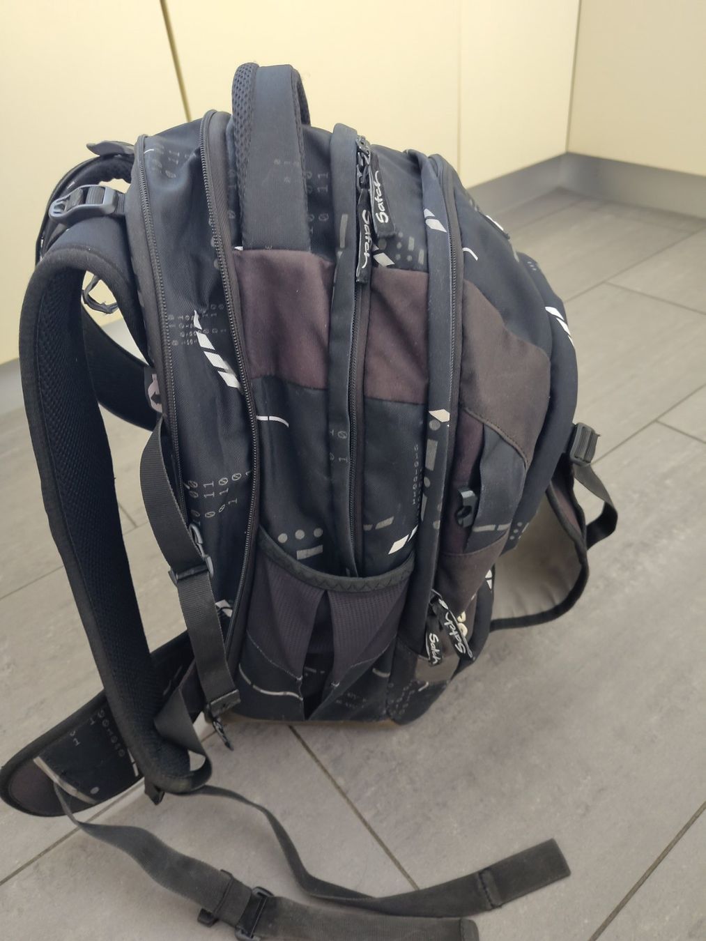 Satch Sacs à dos: Satch Schulrucksack Ninja Matrix – D'occasion à Rickenbach Sulz par ewyg 2