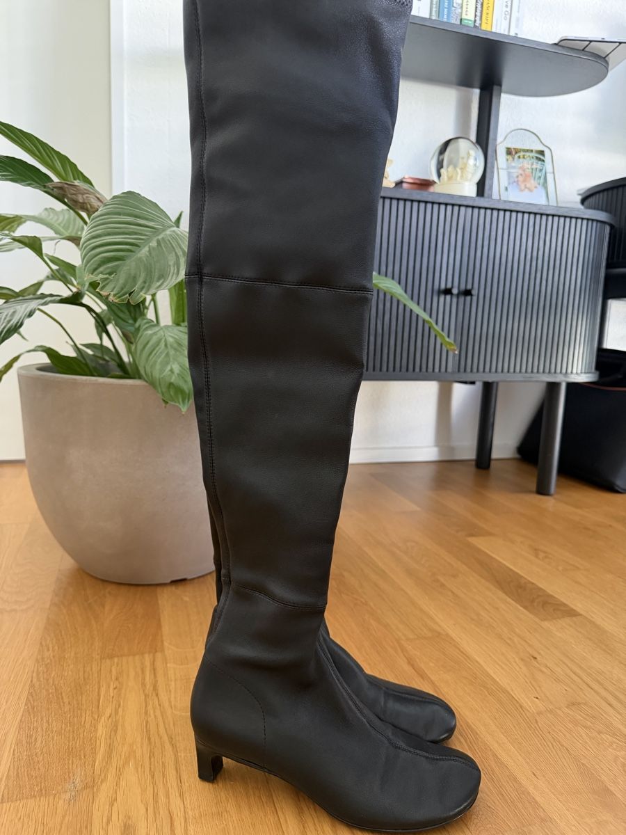 Massimo Dutti Damenschuhe: Massimo Dutti over the knee boots – Gebraucht aus Locarno von lucianboboc