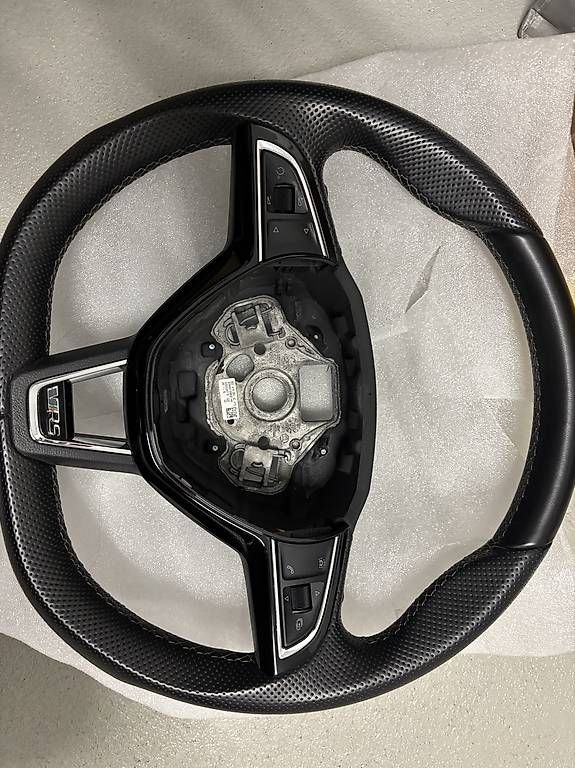 Alle Autoersatzteile: Originales Skoda Octavia Lenkrad  – Gebraucht aus Stäfa von beni_neuhaus 3