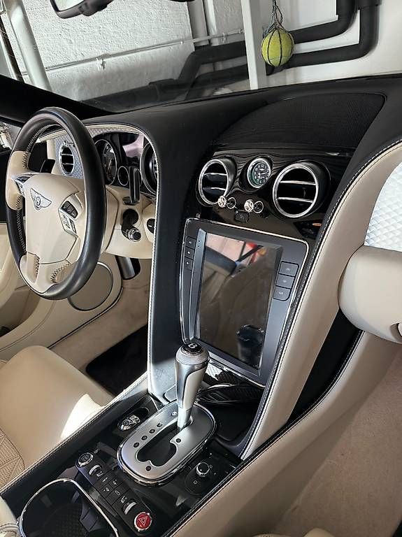 Tablet PC: Bentley GT  ab 2012 - Navigation – Usato da Herrliberg venduto da Sfinx945