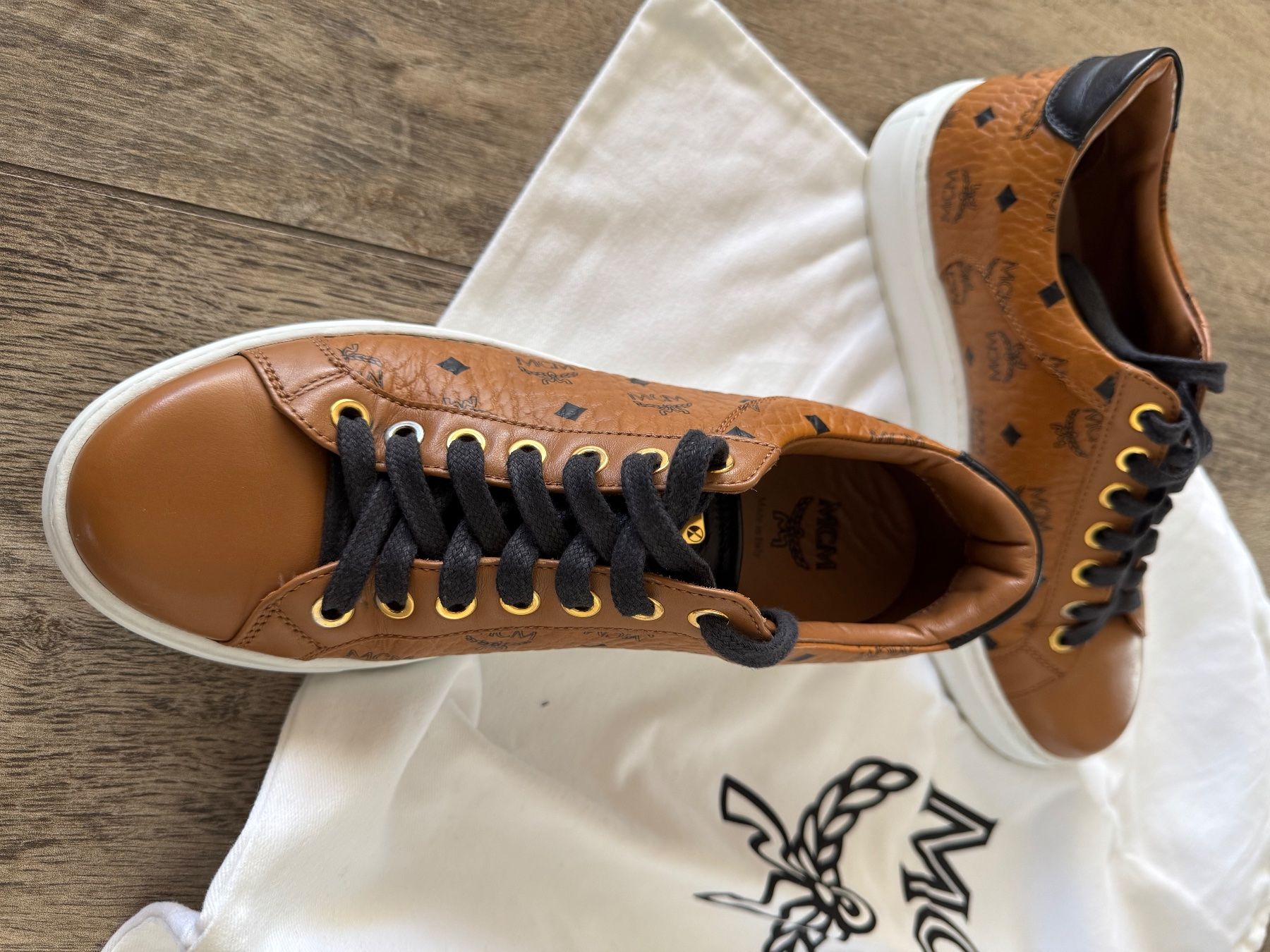 Mcm Herrenschuhe: MCM Sneaker – Gebraucht aus Weinfelden von Jana_JJ 1