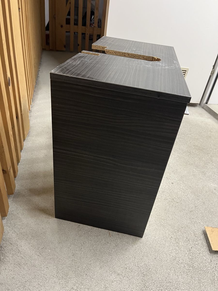 Installations & Meubles: Waschbeckenunterschrank – D'occasion à Dietlikon par Maria_Stefova 2
