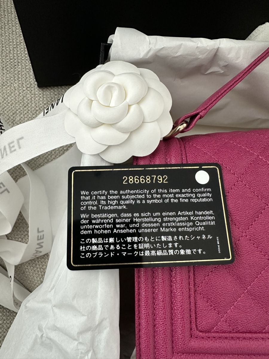 Chanel Borse da donna: Chanel Boy medium-wie neu NP NP 6970 CHF – Nuovo (secondo la descrizione) da Rothrist venduto da anitunia2010 3