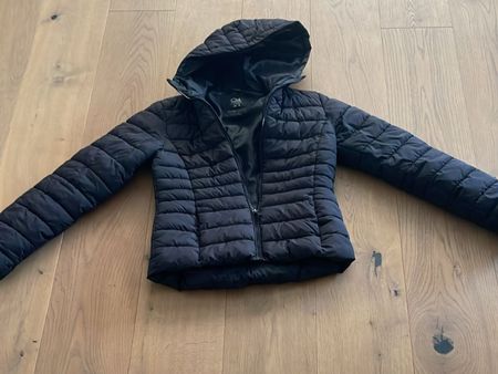 Daunenjacke Grösse 38 von C&A Clockhouse