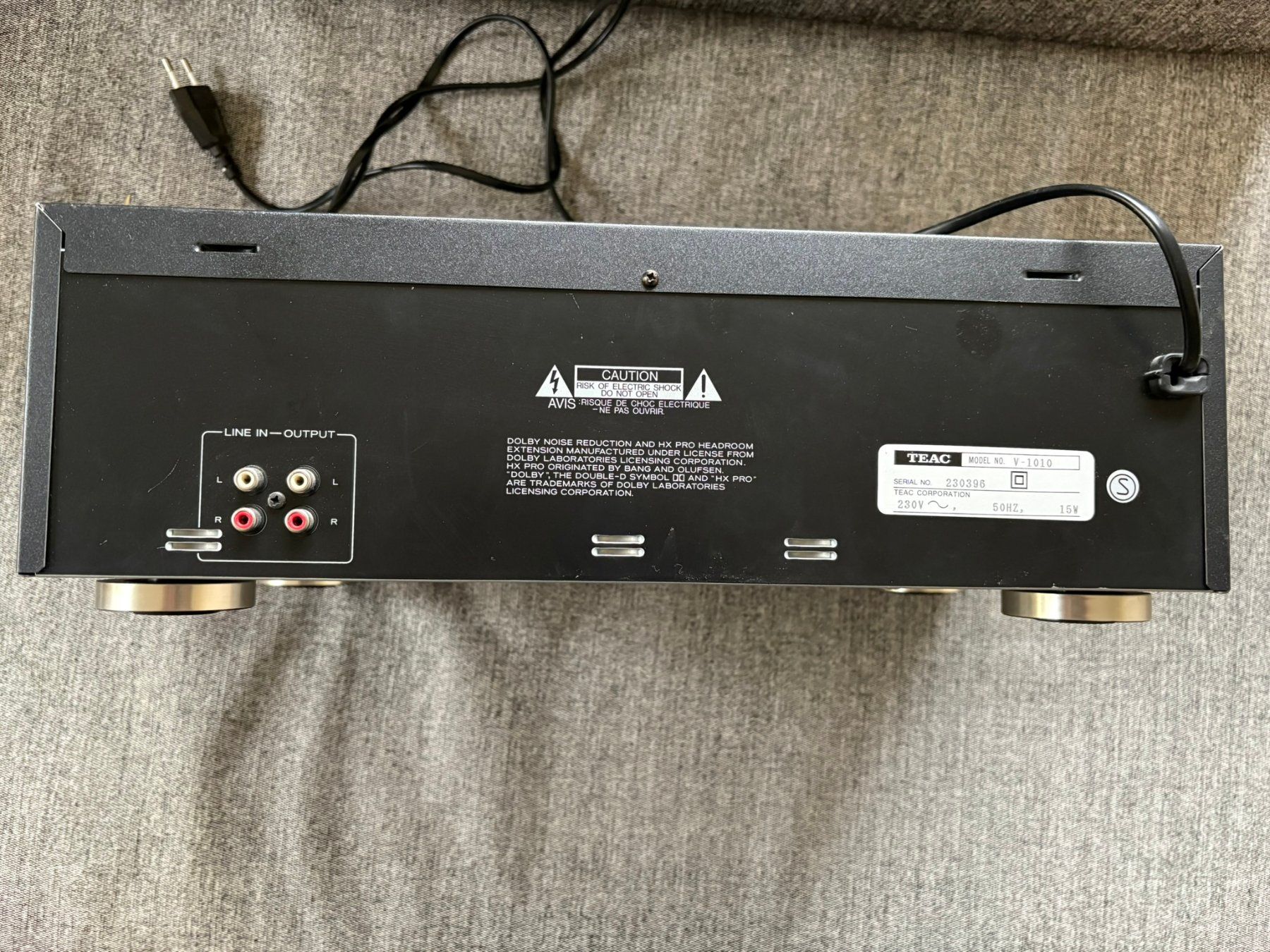 Teac Audio- & Mediensysteme: Kassettendeck Teac V-1010 – Defekt aus Zofingen von big_r2gx 1