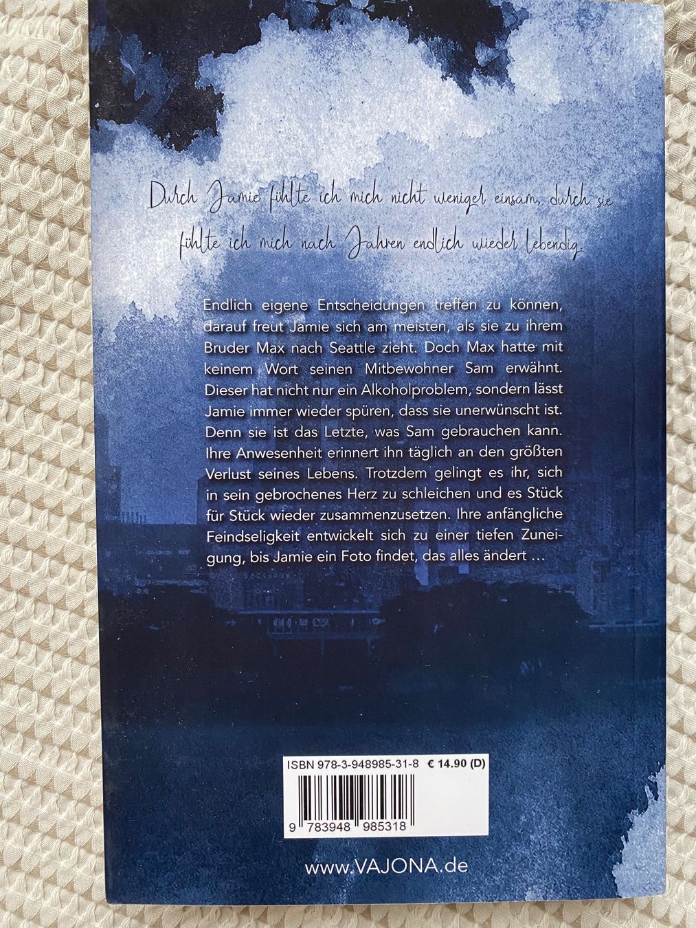 Libri: Strangers again, Vajona Verlag – Nuovo (secondo la descrizione) da Sevelen venduto da gig_py92 2