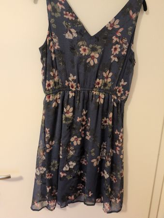 VeroModa Chiffon Kleid mit Blumenmuster, Grösse S