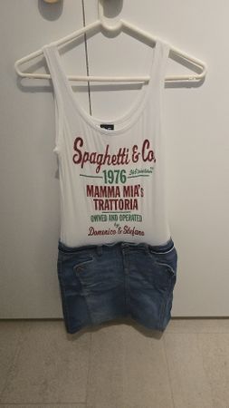Y2K Vintage Dolce und Gabbana D & G Spaghetti Co Mamma Mia 