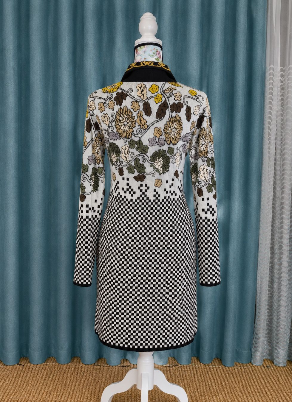 Kenzo Vestiti: Kleid KENZO mit Blumenmuster, Grösse M – Nuovo (secondo la descrizione) da Fällanden venduto da ekaterinatheissl 5