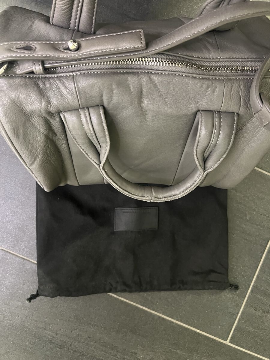 Alexander Wang Borse da donna: Alexander Wang Tasche, Nieten, Leder, grau – Usato da Zürich venduto da ERueff 4