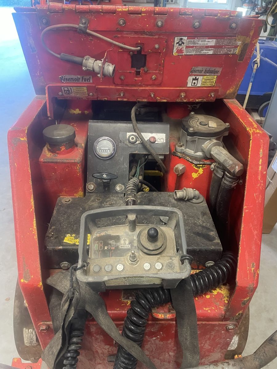 Wacker Neuson Tutte le macchine: Wacker RT Grabenwalze  – Usato da Felben-Wellhausen venduto da Josi94 3