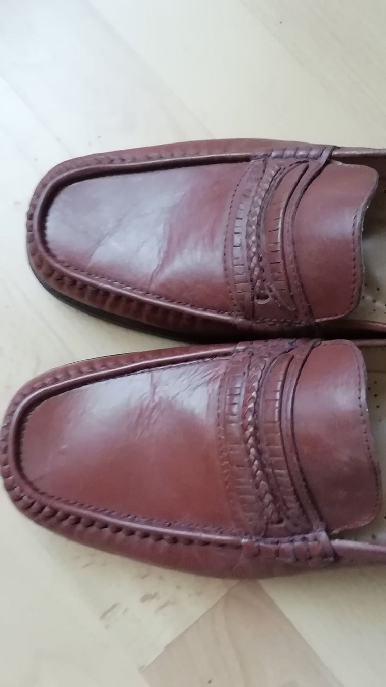 Scarpe da uomo: Lederschuhe Gr 41 – Nuovo (secondo la descrizione) da Unterseen venduto da Stedtli 1