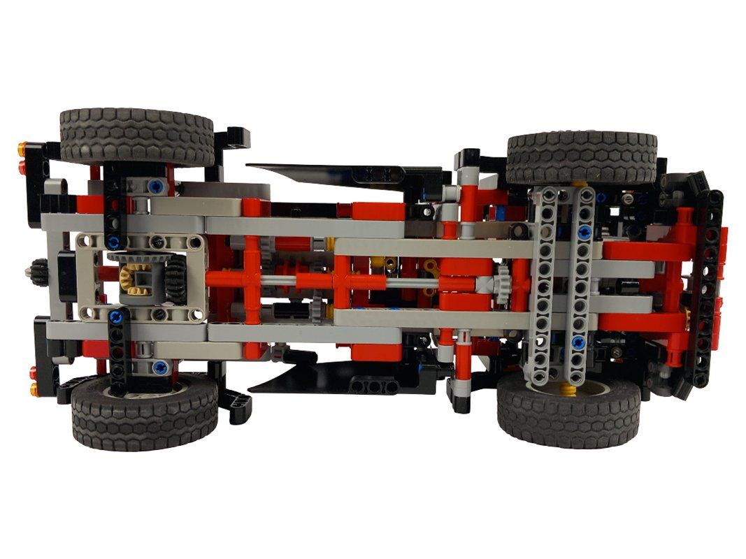 Lego Giocattoli: LEGO TECHNIC Abschleppwagen 9395 – Usato da Hünenberg venduto da Restwert_Zug 5