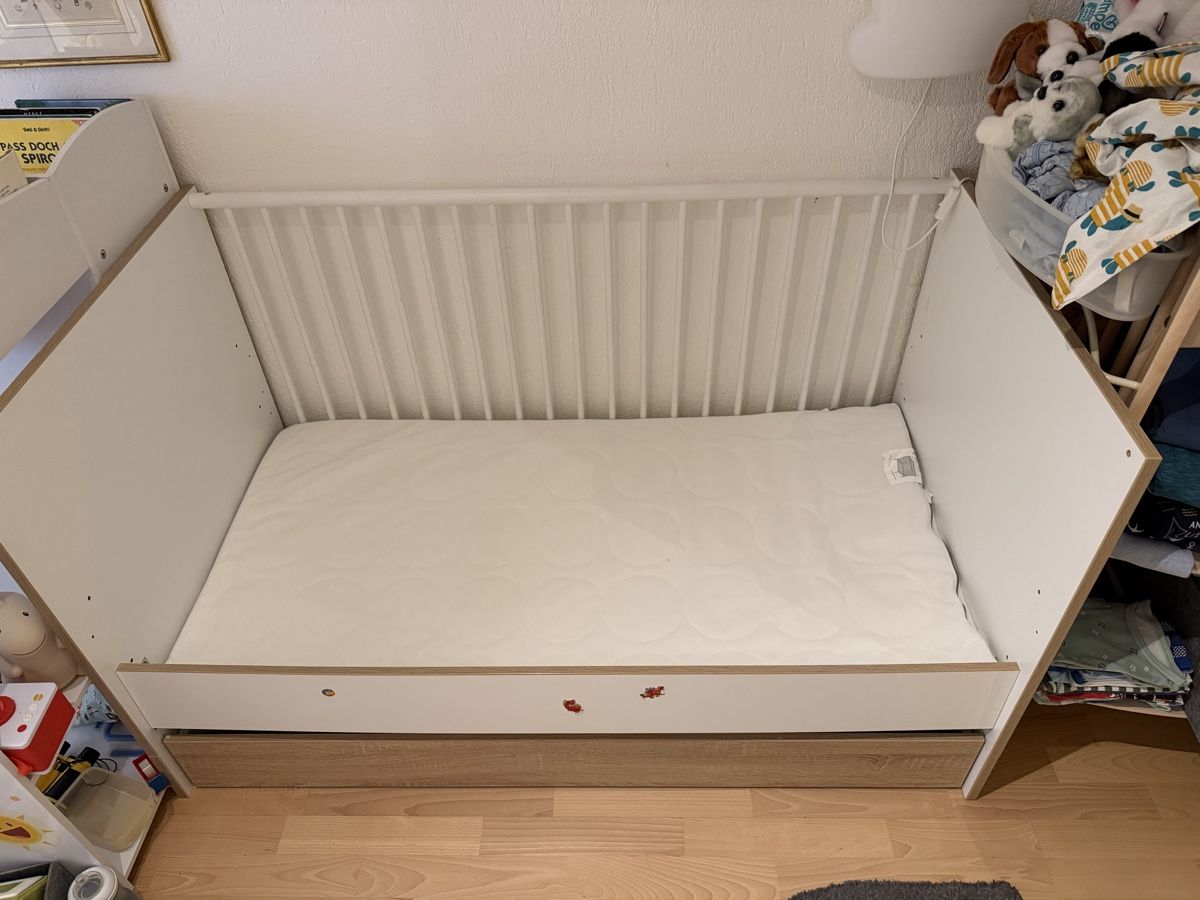 Letti: Babybett – Usato da Ostermundigen venduto da mAPLE86482