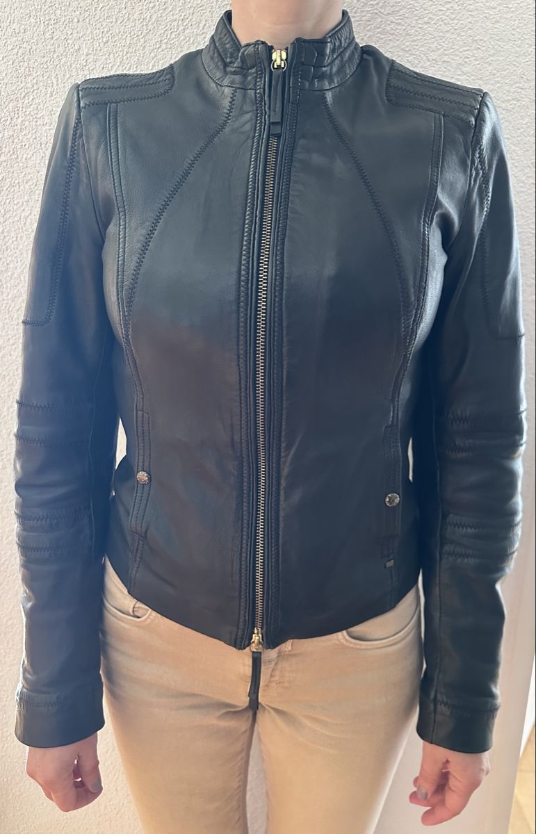Hugo Boss Giacche: Lederjacke Hugo Boss – Usato da Liebefeld venduto da Alsager 4