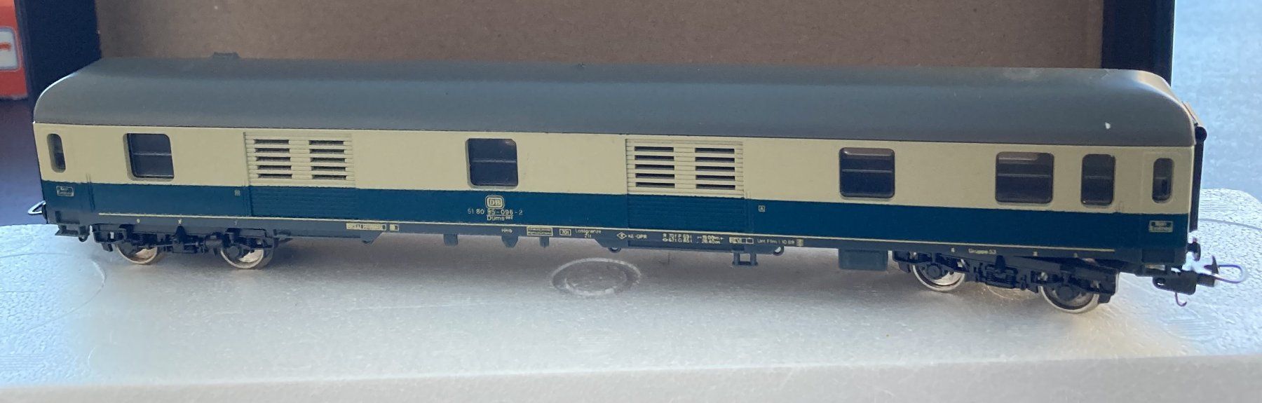 Lima Modellini di ferrovie: Lima Fourgon DB avec BO – Usato da SION venduto da Patrick1950 1