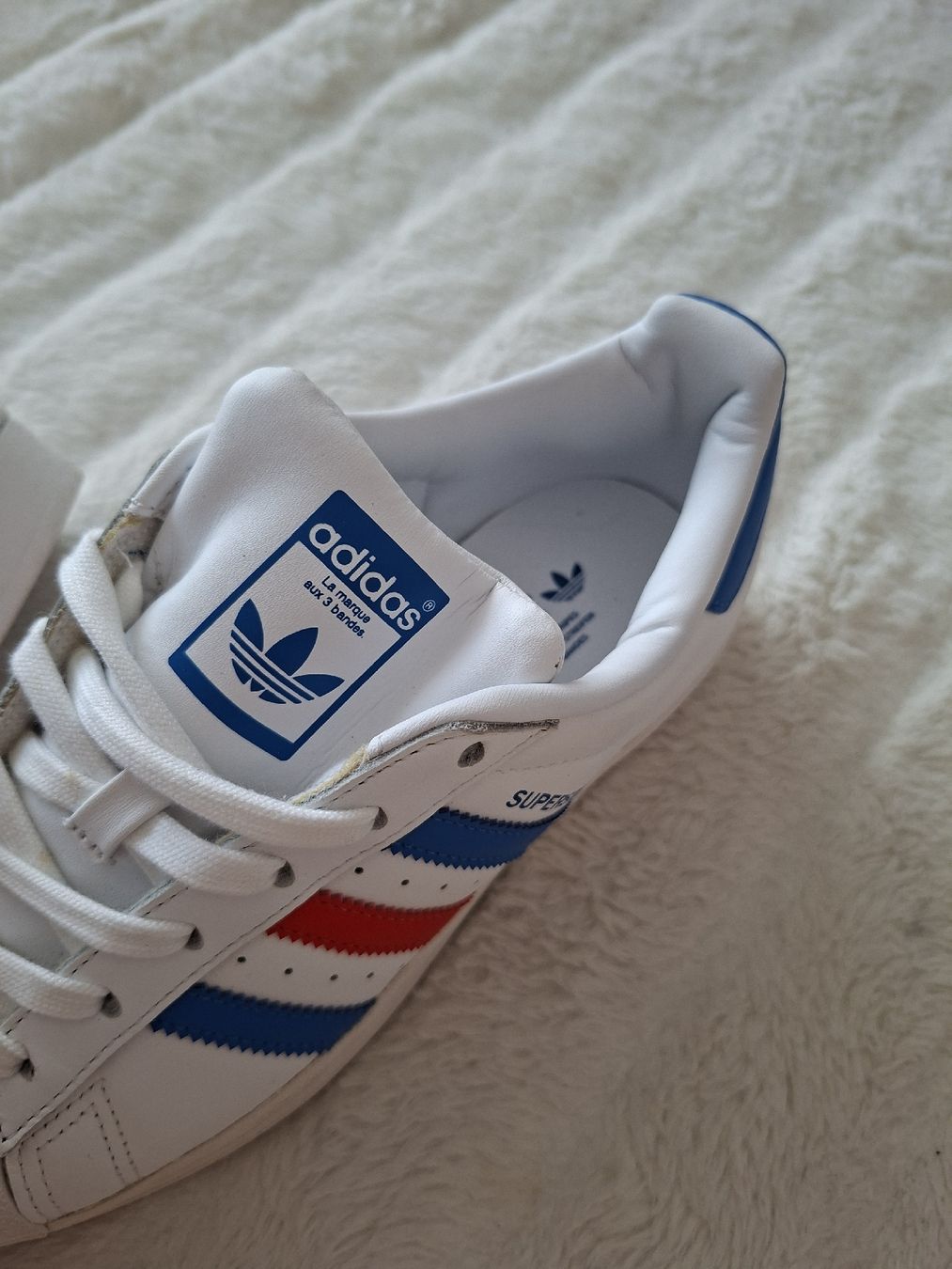 Adidas Scarpe da donna: Baskets Adidas Superstar blanc rouge bleu taille 36 – Usato da Renens VD venduto da ser_j2fn 7