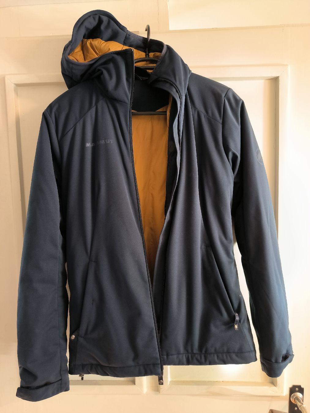 Mammut Giacche: Mammut Softech Jacke Gr. XS, neuwertig, ajungilak Technolog. – Nuovo (secondo la descrizione) da Remigen venduto da pu_s6ls