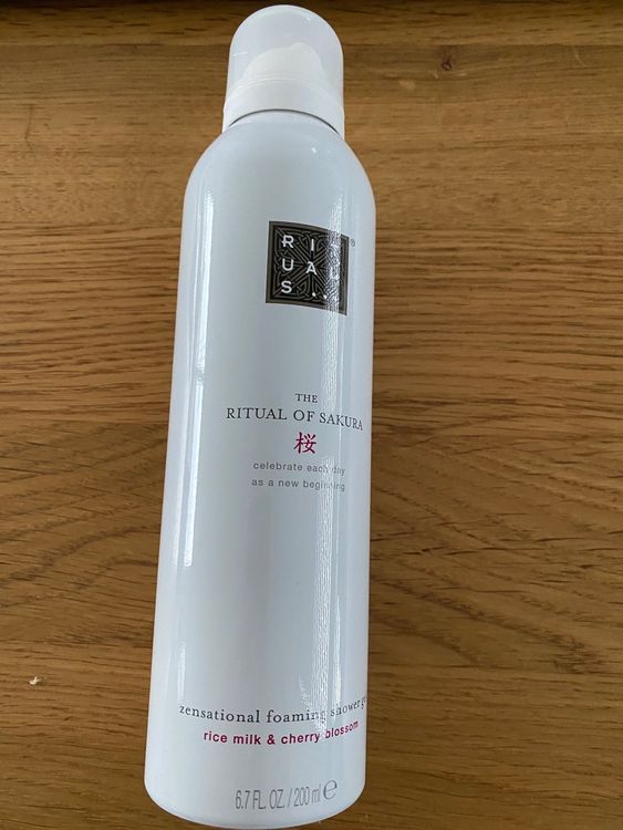 Neu Rituals foaming shower gel Kaufen auf Ricardo